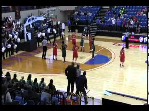 Female Player’s Really Embarrassing Free Throw